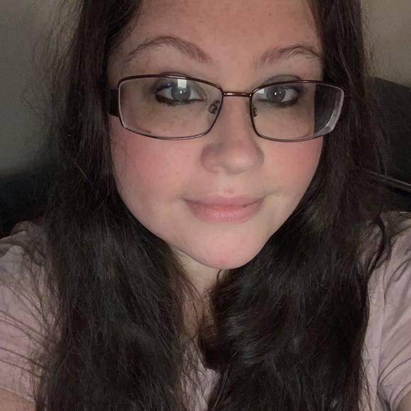 tuckswife214